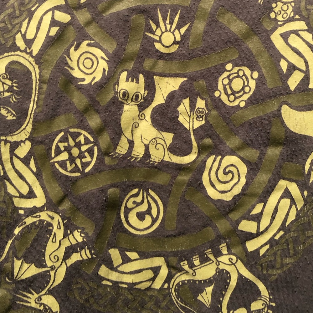 Lootcrate How To Train Your Dragon T-shirt - Picture 3 of 4